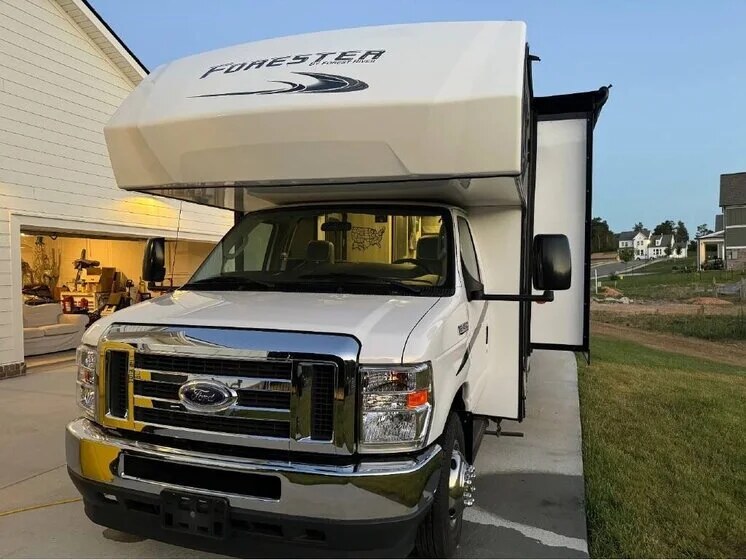 2022 Forest River FORESTER LE 3251DSLE
